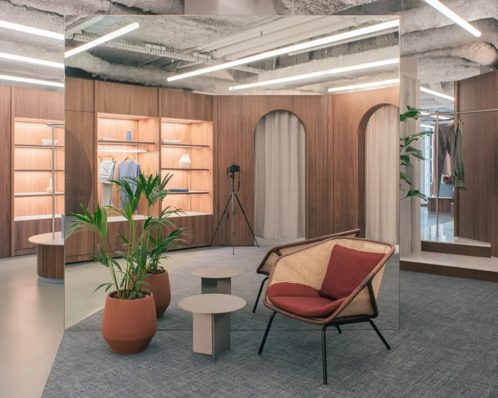 PlaC Faloni Paris Artis Lorenzo Zandri © 2024 8